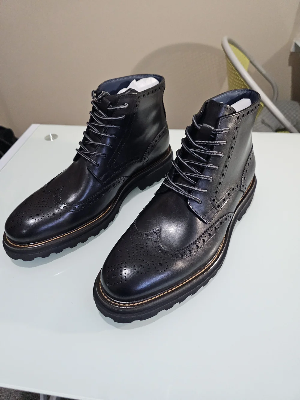 NWT Men's Steve Madden Koda Black Leather Wingtip Lace-Up Boots 9